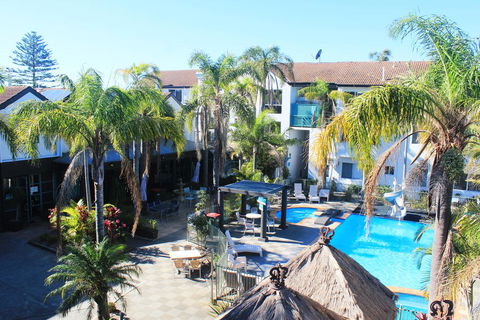 Oceanside Hawks Nest - ACT Tourism 1