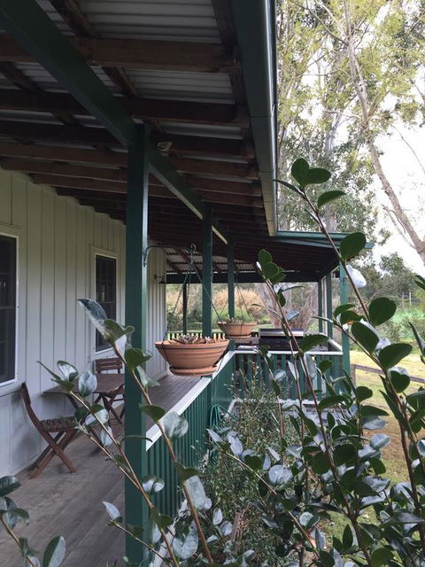 Old Schoolmaster's Cottage On The Barrington River - ACT Tourism 3