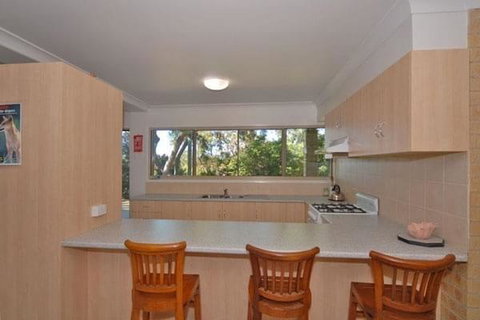 Orchid Beach Apartments - ACT Tourism 2