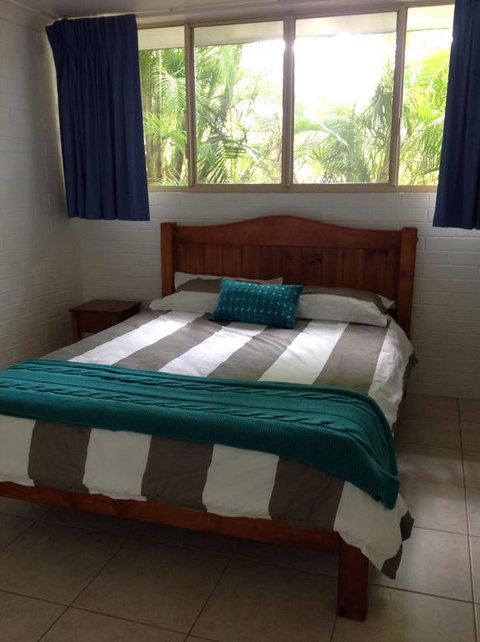 Orchid Beach Apartments - ACT Tourism 3
