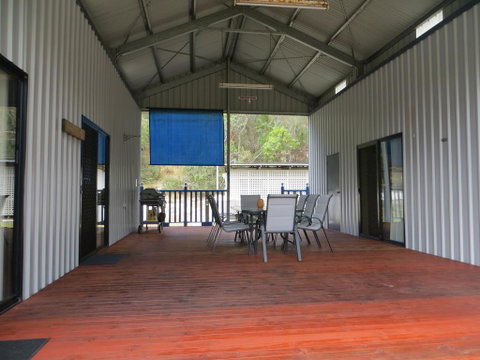 Orchid Beach Retreat Orchid Beach Fraser Island - ACT Tourism 2