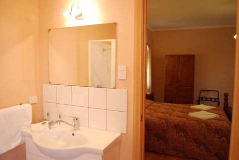 Osteria Sanso B&B - ACT Tourism 3