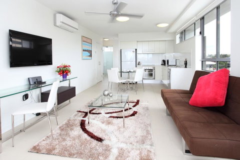 PA Apartments - ACT Tourism 0
