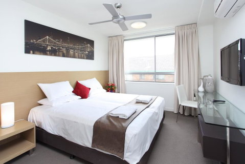 PA Apartments - ACT Tourism 1