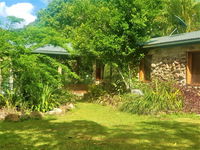 Book Palm Grove Accommodation Vacations ACT Tourism ACT Tourism