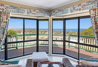 Panorama - 7 Stacey Drive