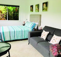 Book Mena Creek Accommodation Vacations ACT Tourism ACT Tourism