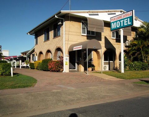 Paradise Motel - ACT Tourism 0