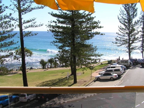 Park Towers Holiday Units - ACT Tourism 1