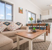 PEACEFUL 2Kingbed RootyHill Townhouse near Station - ACT Tourism