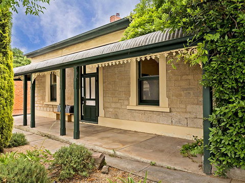 Pembury Cottage - ACT Tourism 0
