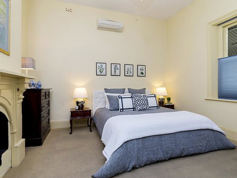 Pembury Cottage - ACT Tourism 2