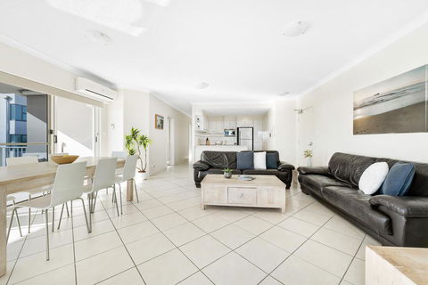 Penthouse - Private Rooftop Spa - ACT Tourism 2