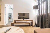 Perfect location 1bed apt Silkari Suite Chatswood