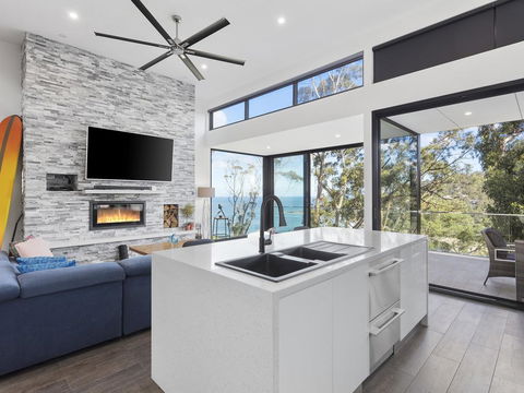 Phoenix On Wye - ACT Tourism 0