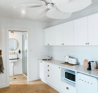 Pineapple Studio Byron Bay - ACT Tourism