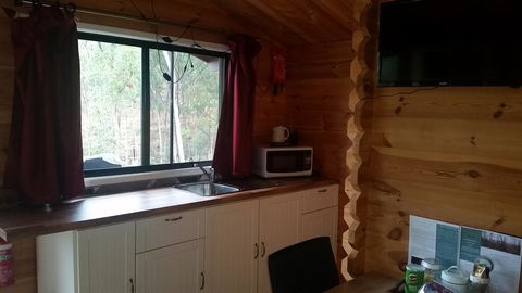 Pleasant Mountain Retreat - ACT Tourism 3