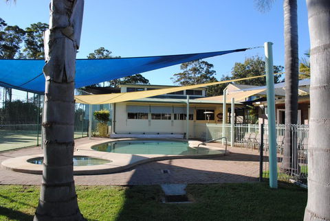 Pleasurelea Tourist Resort & Caravan Park - ACT Tourism 0