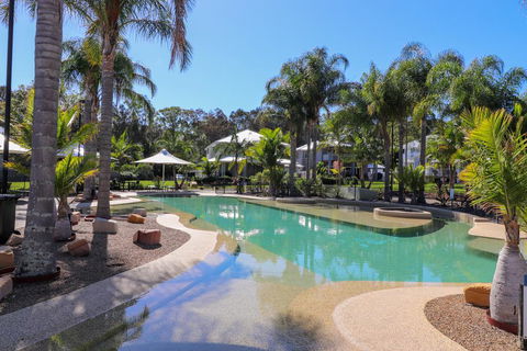 Plover Deluxe Resort Villa - ACT Tourism 2