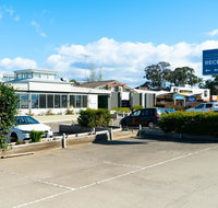 Plumpton hotel - ACT Tourism
