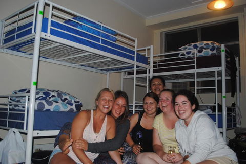 Port Adelaide Backpackers - ACT Tourism 1