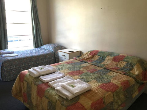 Port Macquarie Hotel - ACT Tourism 3