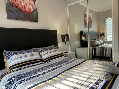 Prime Time Stays - Maylands Boutique Apartment - ACT Tourism 3