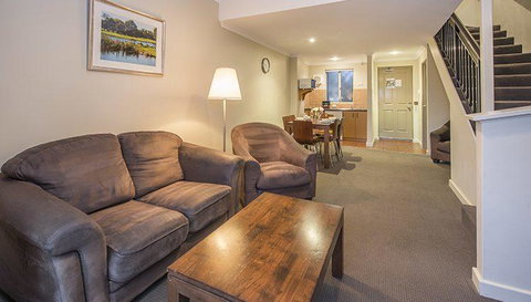 Private Apartments At The Sanctuary Resort - ACT Tourism 3