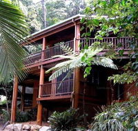 Private Rainforest Retreat with lagoon style pool - ACT Tourism