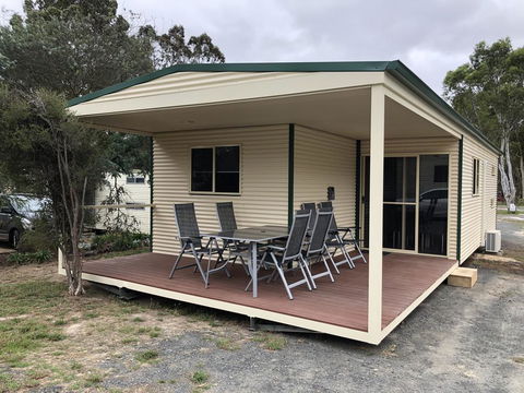 Pyrenees Caravan Park - ACT Tourism 0