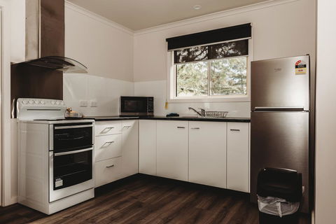 Pyrenees Caravan Park - ACT Tourism 3