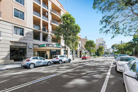 Quality Apartments Camperdown - ACT Tourism 1