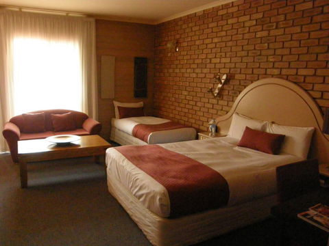 Quality Inn Colonial - ACT Tourism 2
