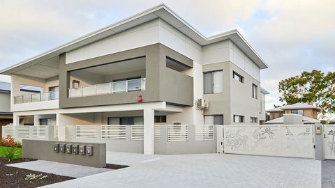 Quiet Garden City Unit - Free WiFi & Parking - ACT Tourism 2