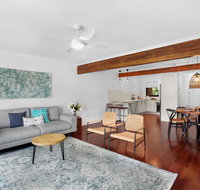 Quiet Waterfront Retreat in Family Neighbourhood - ACT Tourism
