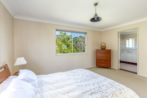 Rainbow Views - Rainbow Beach, Stunning Ocean Views And A Swimming Pool - ACT Tourism 3