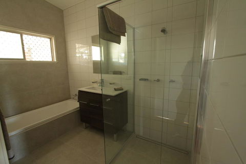 Redland BayBreeze - ACT Tourism 2