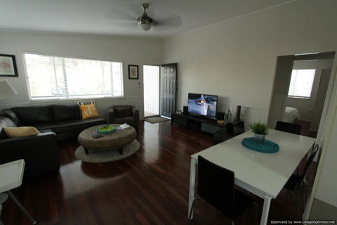 Redland BayBreeze - ACT Tourism 3