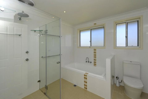 Reef Close, 1/2 - ACT Tourism 1