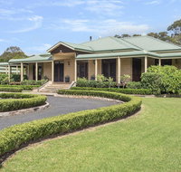 Reign Manor - large group accommodation - ACT Tourism