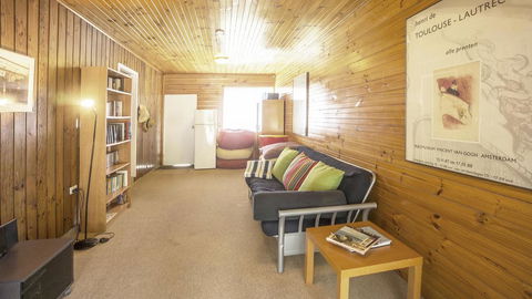 Rennies Retreat-Bushland & Ocean Views - ACT Tourism 1