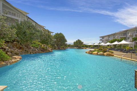 RESORT ON THE BEACH 4118/19 - ACT Tourism 0