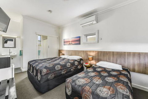 Rest Motels - ACT Tourism 2