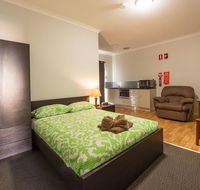 Rhodeside Lodge - ACT Tourism