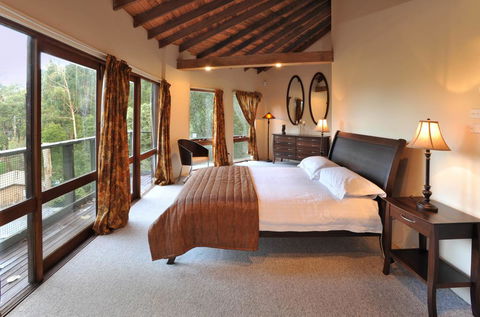 Risehill House - ACT Tourism 1
