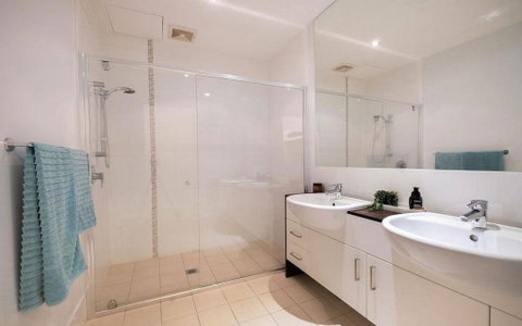 ROOFTOP DRIFT APARTMENT 29 South - ACT Tourism 3