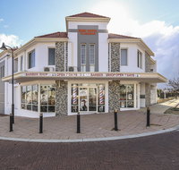 Rose Hotel Clarkson - ACT Tourism