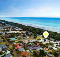 Rosebud Beachhouse Across from Beach - ACT Tourism