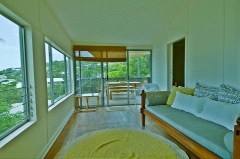 Rosemaree, 24 East Street - ACT Tourism 3