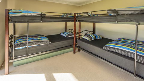 Rosemary Avenue 48 Bawley Point - ACT Tourism 3